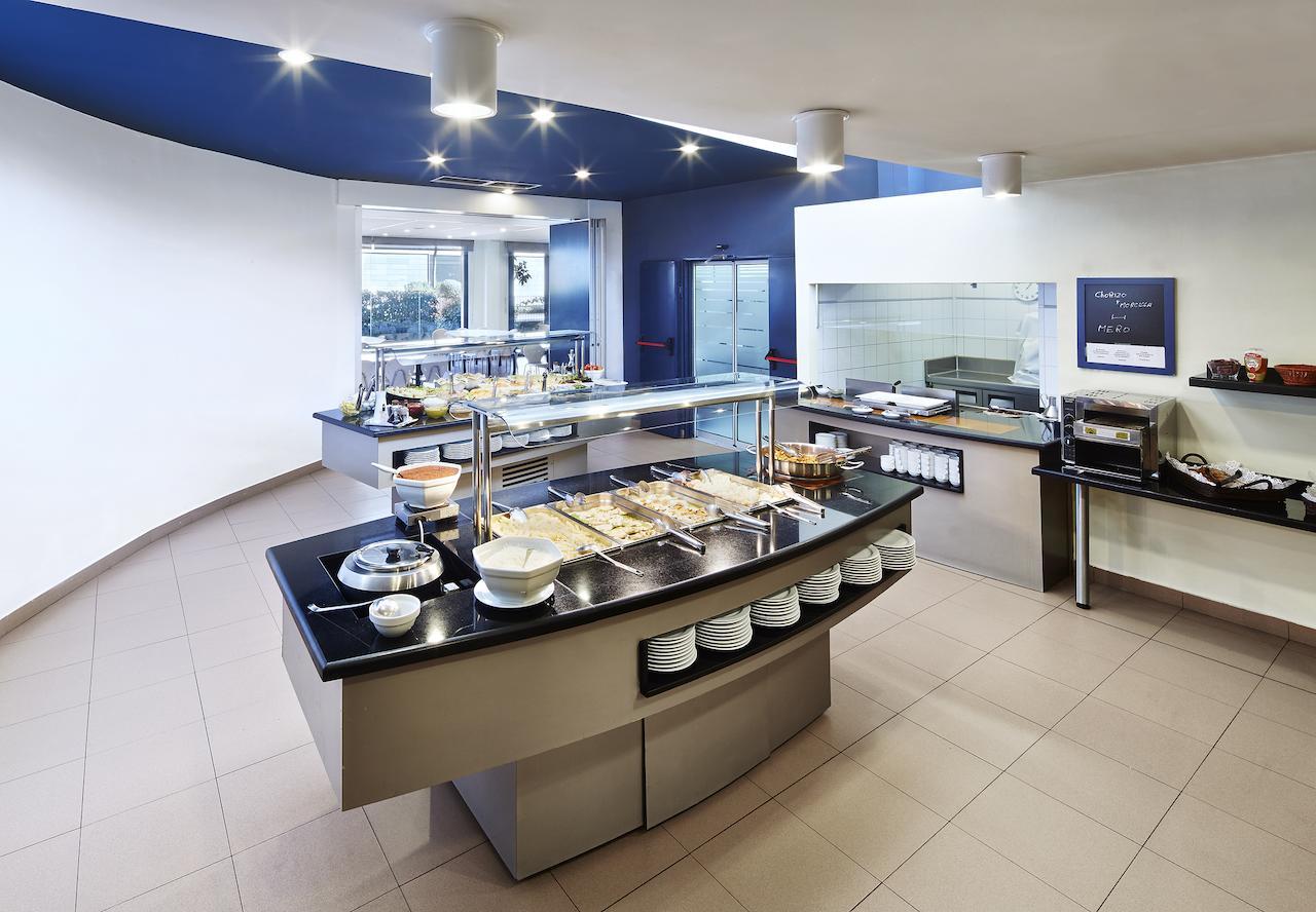 Апартаменты Residencia Universitaria Sarria Барселона Экстерьер фото