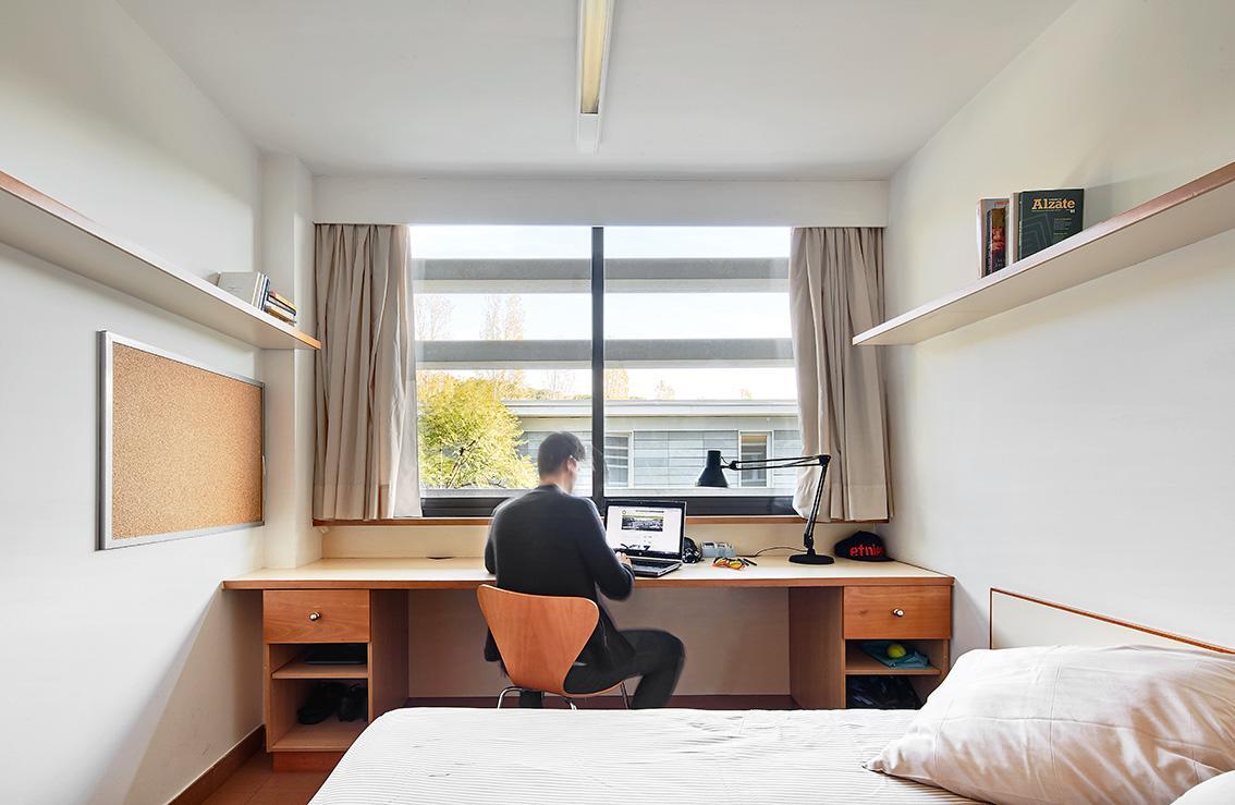 Апартаменты Residencia Universitaria Sarria Барселона Экстерьер фото