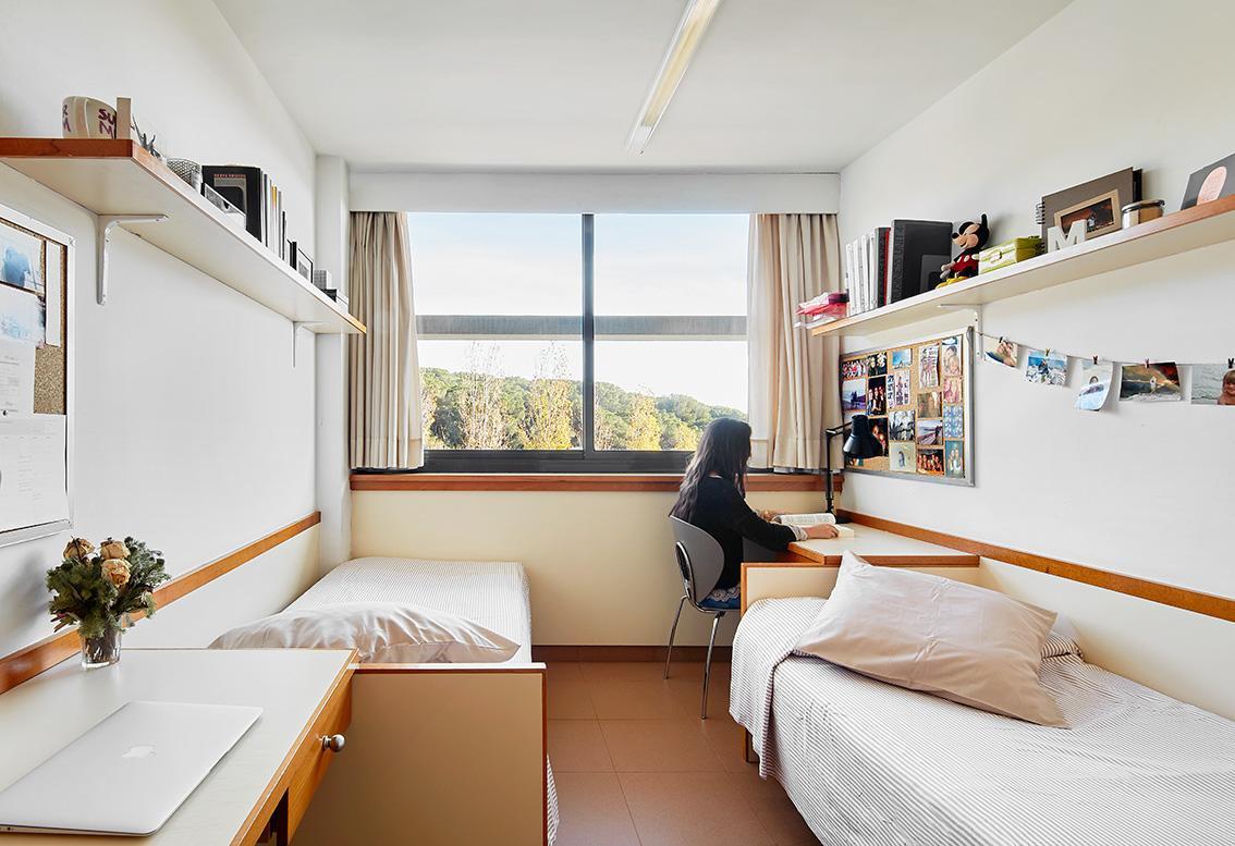 Апартаменты Residencia Universitaria Sarria Барселона Экстерьер фото